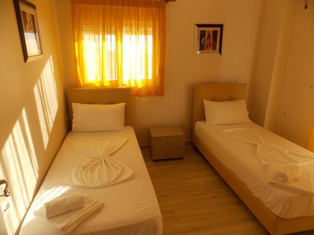 Coastline Apartments Saranda Kültér fotó