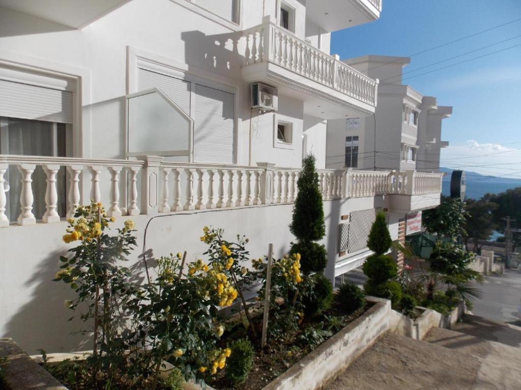 Coastline Apartments Saranda Kültér fotó
