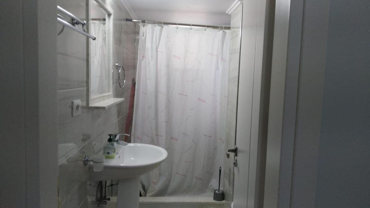 Coastline Apartments Saranda Kültér fotó