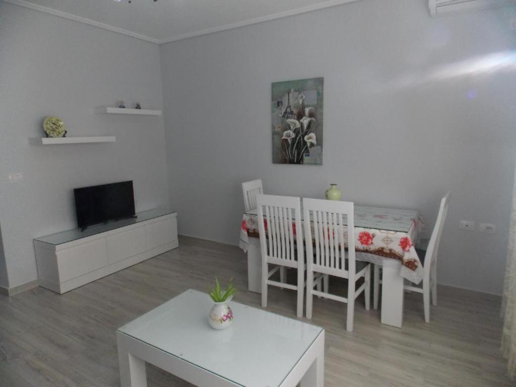 Coastline Apartments Saranda Kültér fotó